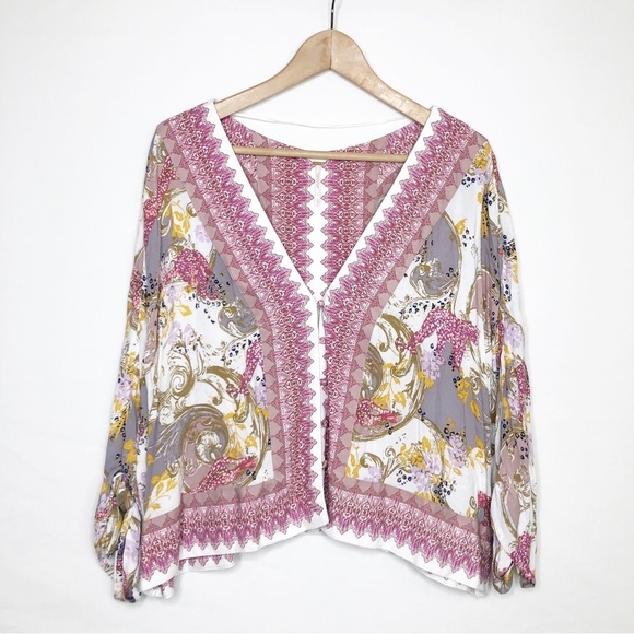 Free people catch me if you can button-down floral, kimono, BoHo blouse. - Picture 2 of 14